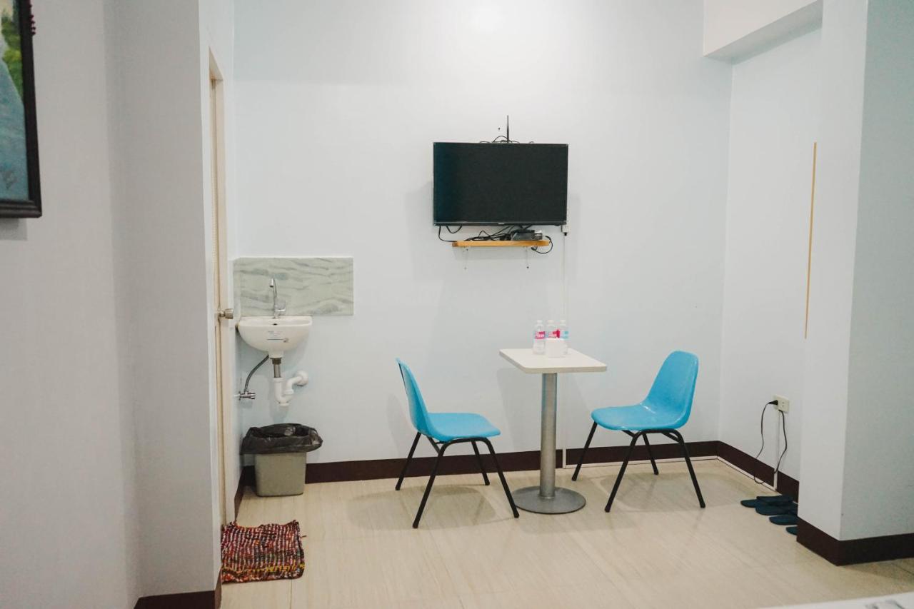 Jb Valdres Apartment Manila Luaran gambar