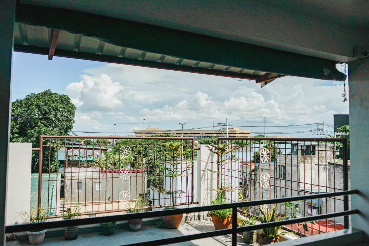 Jb Valdres Apartment Manila Luaran gambar
